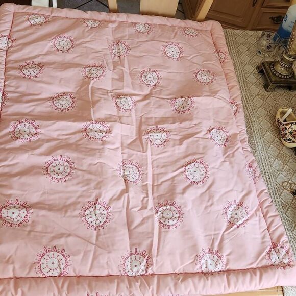 Lambs & Ivy Pink and white family tree baby comforter - Picture 6 of 6